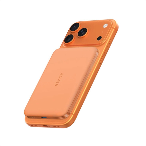 Prenosna baterija (powerbank) Anker Nano MagGo Slim, 5.000 mAh, oranžna